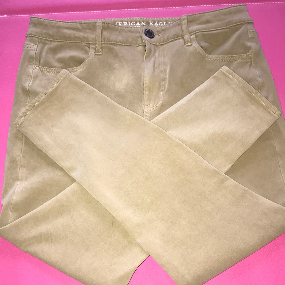 American Eagle hi rise jegging size 10 short